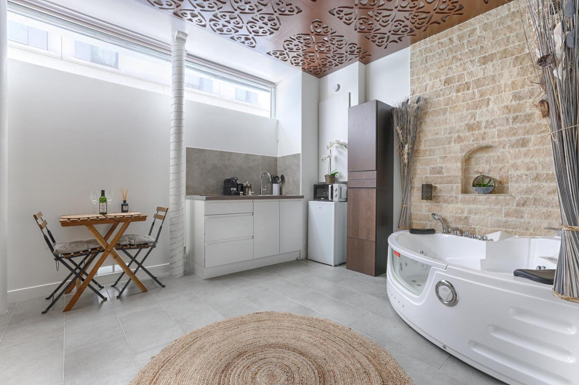 Mykeypers - Lovely Studio With Jacuzzi Paris Exteriör bild