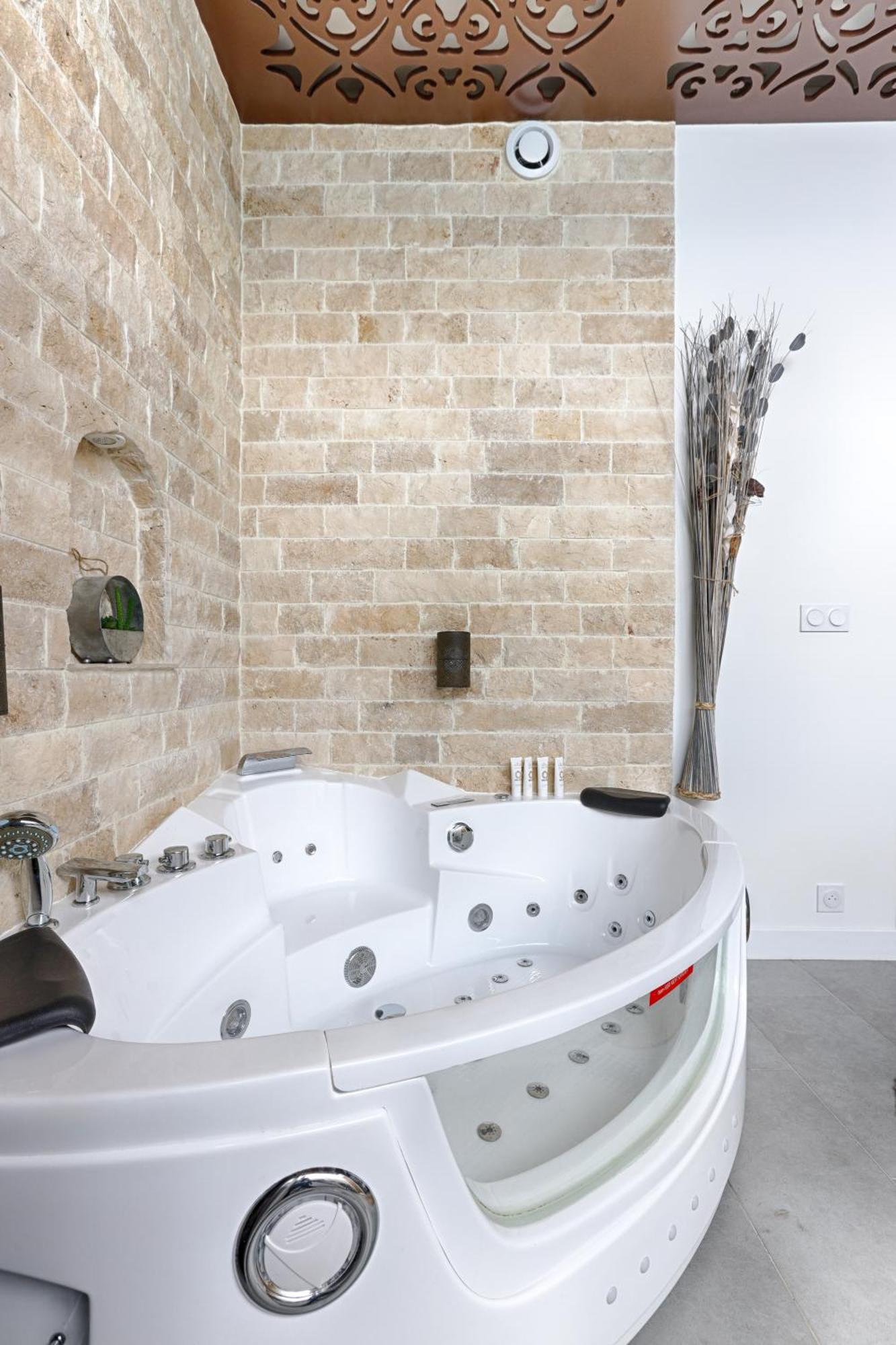 Mykeypers - Lovely Studio With Jacuzzi Paris Exteriör bild